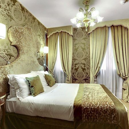 Hotel Casanova Венеция Экстерьер фото